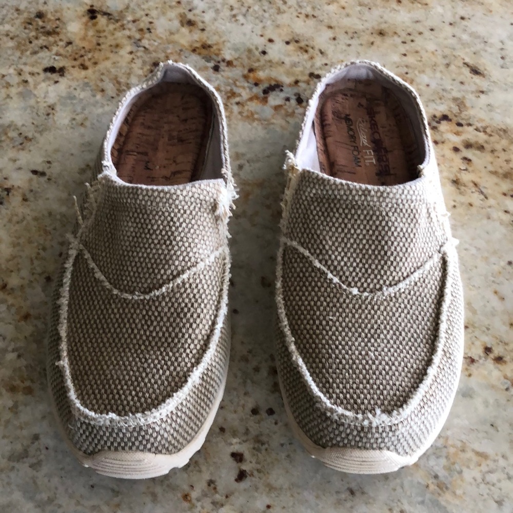 Skechers Slip On Beachy Shoes, Size 8.5, Taupe Heather